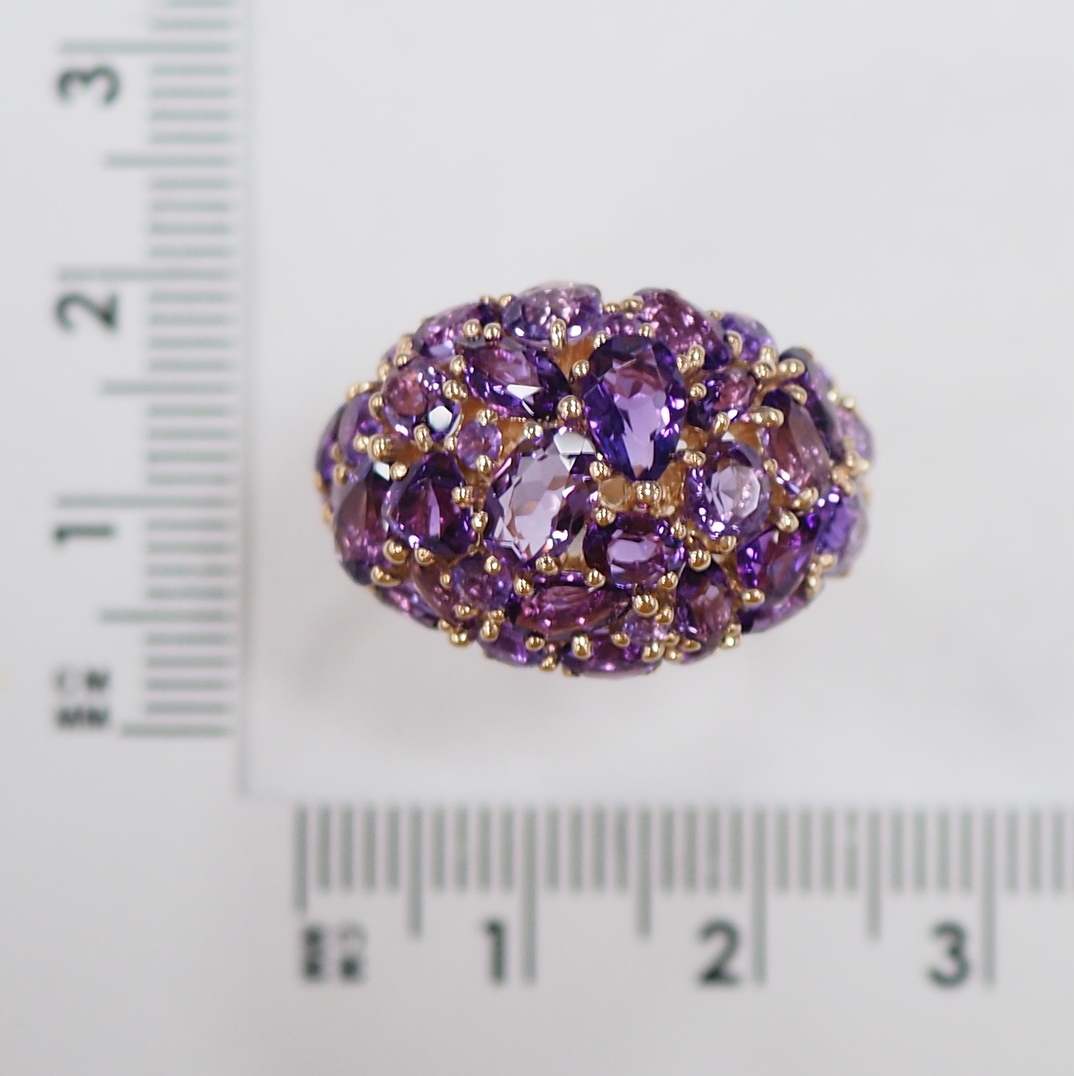 Серебряное кольцо с аметистами